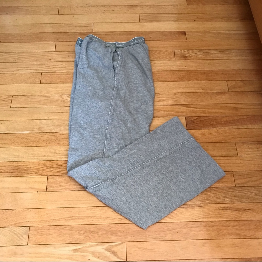 CALVIN KLEIN Relaxing Gray Elasticized Sleep Pants Size XL